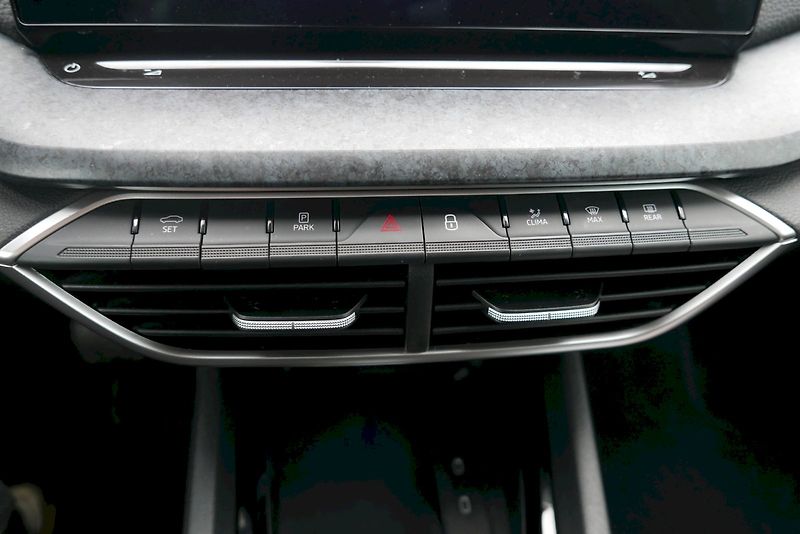 Škoda Octavia (2025) 1.5 TSI 110 kW DSG 7° Exclusiv - fotka 24 z 35