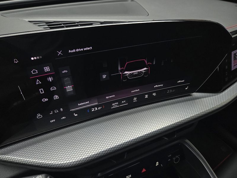Audi Q5 SB Q S-Line Vzduch Pano MAXvýb - fotka 44 z 61