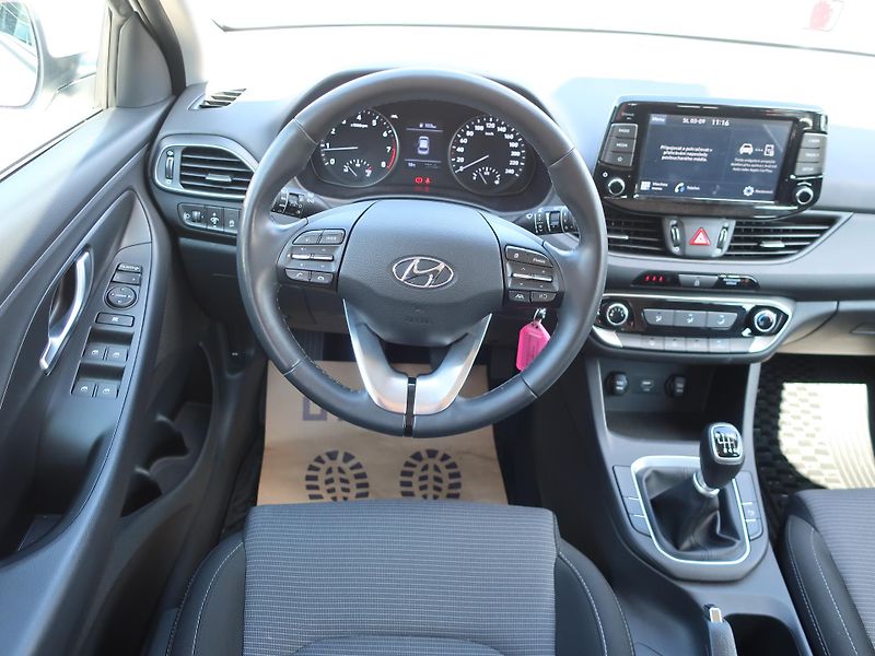 Hyundai i30 HB 1.0T-GDi 88kW COMFORT       - fotka 2 z 2