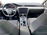Volkswagen Passat (2018) 2.0 TDi 4x4, Comfortline - náhled 8
