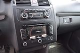 Volkswagen Touran (2010) 1.6TDI 77kw TRENDLINE BMT NAV  - náhled 24