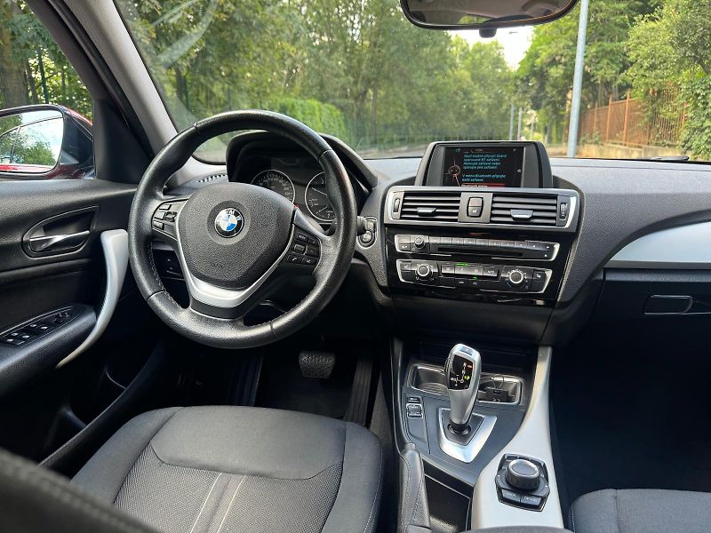 BMW Řada 1 (2015) 116 d automat - fotka 10 z 22