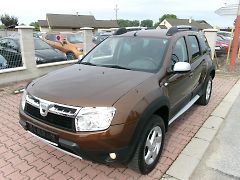 Dacia Duster (2010) 1,6 16V 4x4 KLIMA TAŽNÉ ALU - fotografie inzerátu