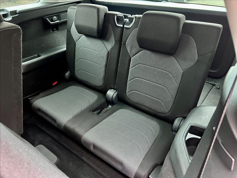Škoda Kodiaq 2,0 TDi DSG ACC LED 7-míst - fotka 14 z 45