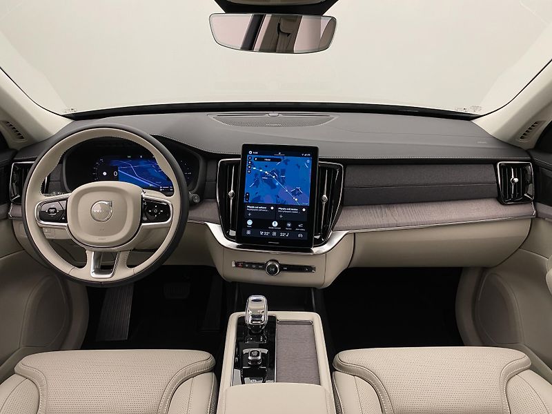 Volvo XC90 (2026) T8 AWD RECHARGE BRIGHT PLUS 7m - fotka 2 z 71