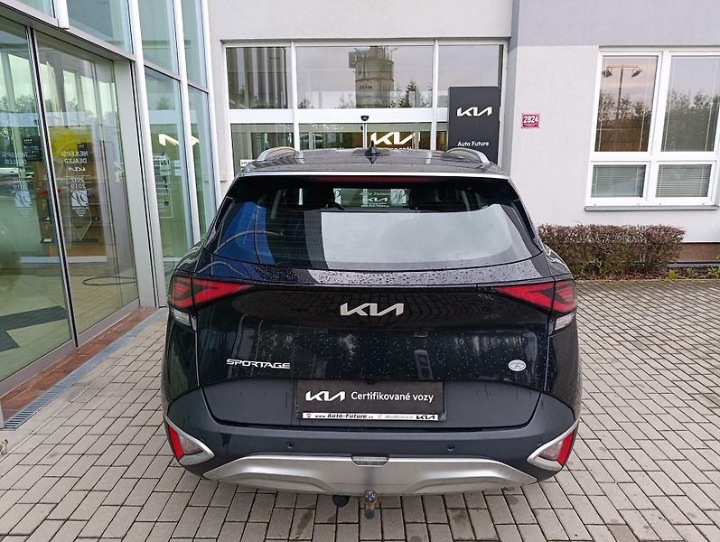 Kia Sportage (2022) 1,6 T-GDi Exclusive - fotka 4 z 6