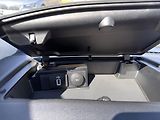 Ford Tourneo Custom 2.0 TDCi 96 kW 8 míst - náhled 20