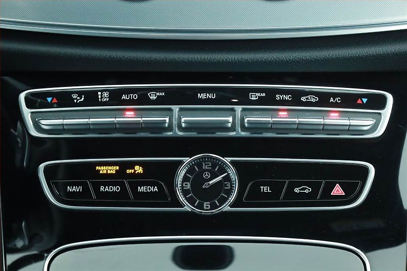 Mercedes-Benz Třídy E (2017) E 200 - fotka 11 z 17