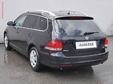 Volkswagen Golf (2010) 1.6TDi, Klima - náhled 6