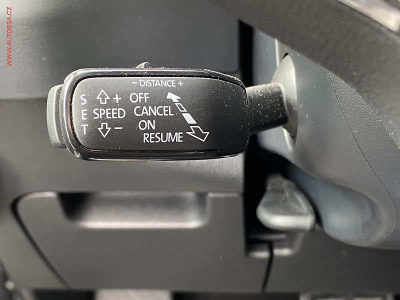 Škoda Karoq (2023) 1.5TSi, 2.maj,ČR, SportLine - fotka 14 z 19