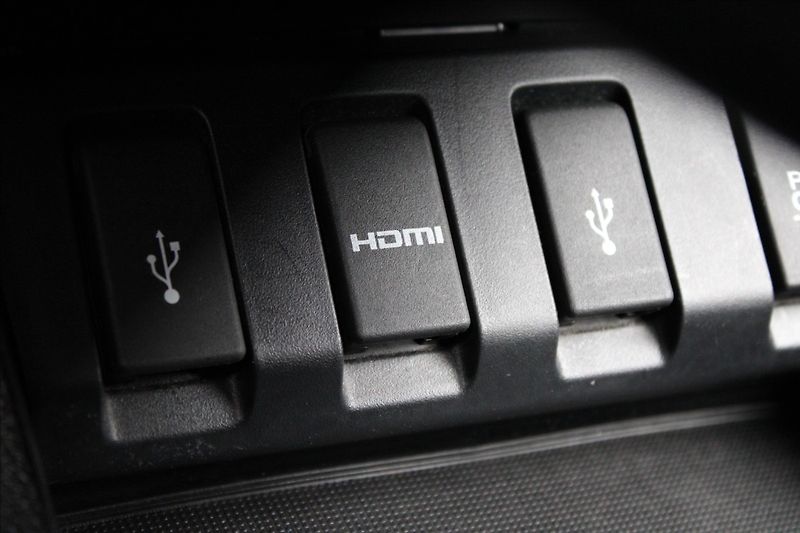 Honda HR-V 1,5 V-TEC  ELEGANCE - fotka 15 z 32