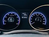 Hyundai ix35 2.0i AUTOMAT VYHŘEV SERVISKA  - náhled 46
