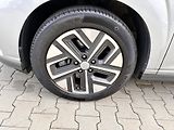 Hyundai Kona 65kWh-150KW POWER REZERVACE - náhled 41