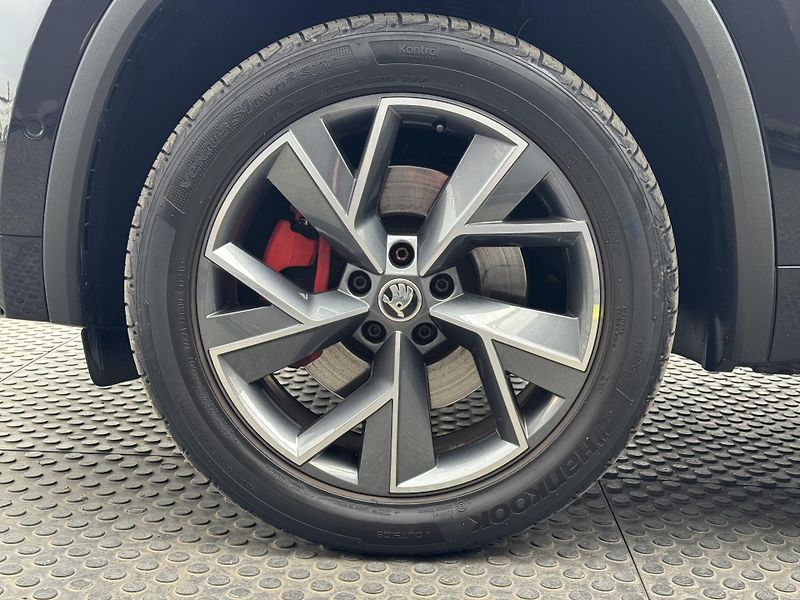 Škoda Kodiaq (2018) 2.0TSi DSG SportLine, 4X4, DCC - fotka 51 z 54