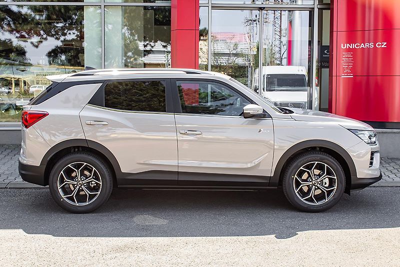 KGM Korando 1,5 GDI AT 2WD STYLE+ TECH - fotka 5 z 21