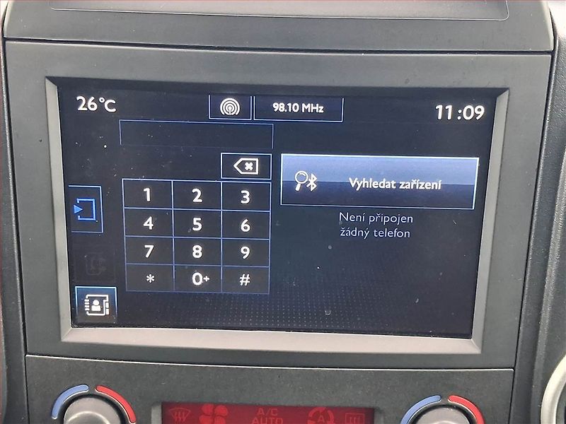 Peugeot Partner (2018) Allure 1.6 BlueHDi, 5Míst, ČR - fotka 13 z 14