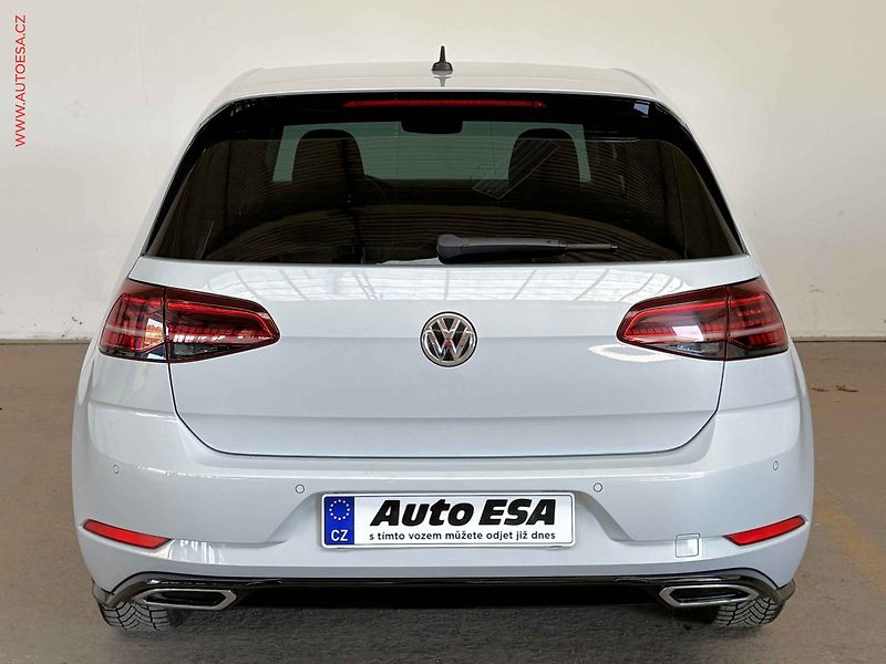 Volkswagen Golf (2019) 1.5 TSI, DSG, STK6/28 - fotka 5 z 17