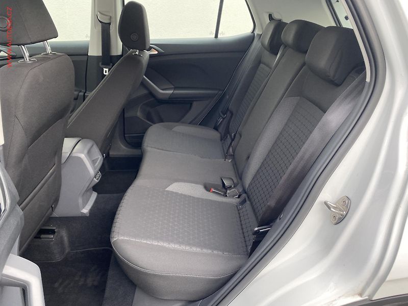 Volkswagen T-Cross (2019) 1.0 TSi, Comfortline, +ALU - fotka 10 z 19