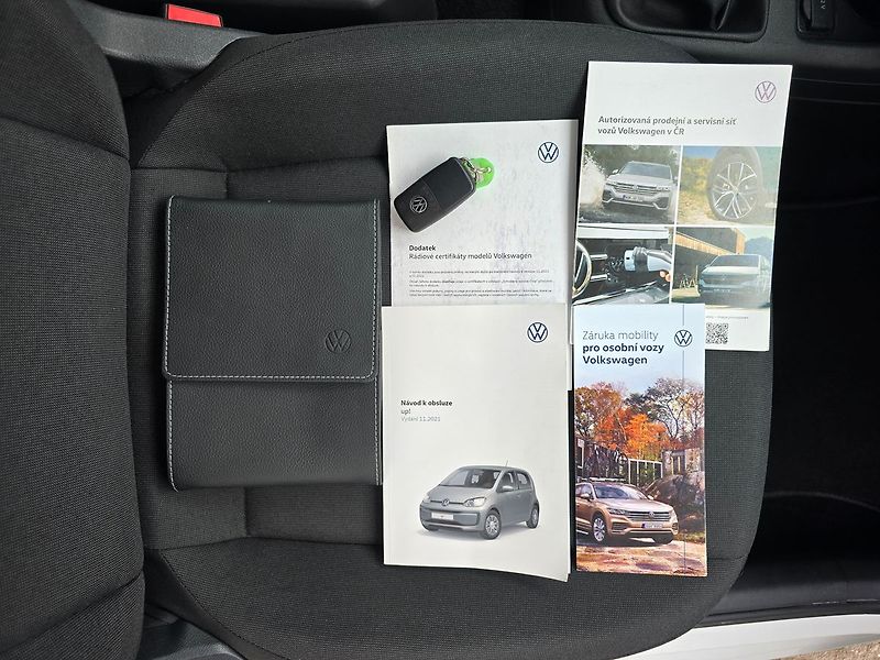 Škoda Citigo CNG KAMERA + DIGIKLIMA ČR - fotka 27 z 28