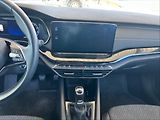 Škoda Octavia 1,5 TSI 110 Style - náhled 10
