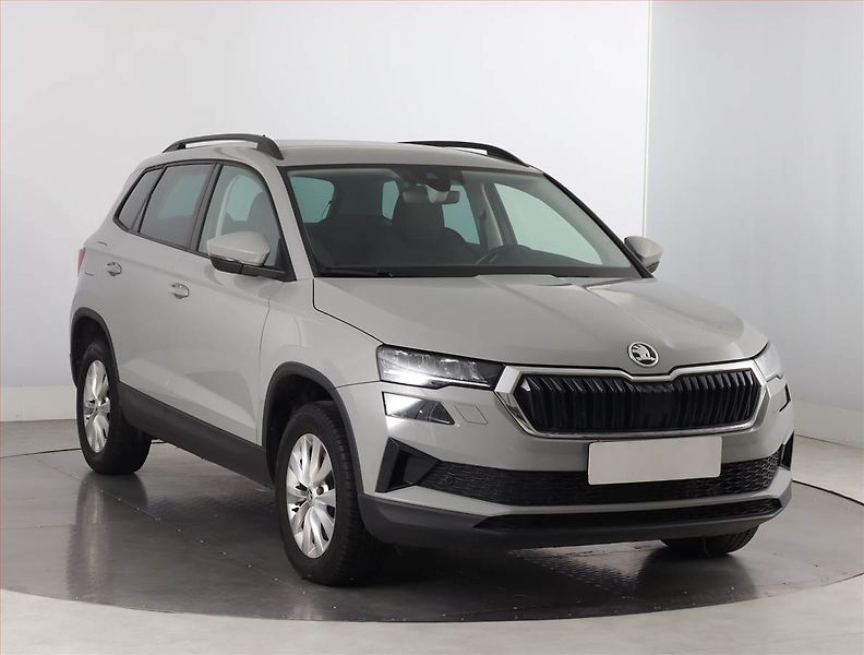 Škoda Karoq (2024) Fresh 1.5 TSI - fotografie inzerátu