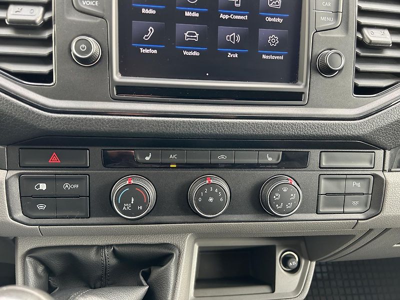 Volkswagen Crafter 2.0 TDI L2 H2 - fotka 18 z 22