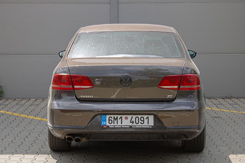Volkswagen Passat - fotka 6 z 27