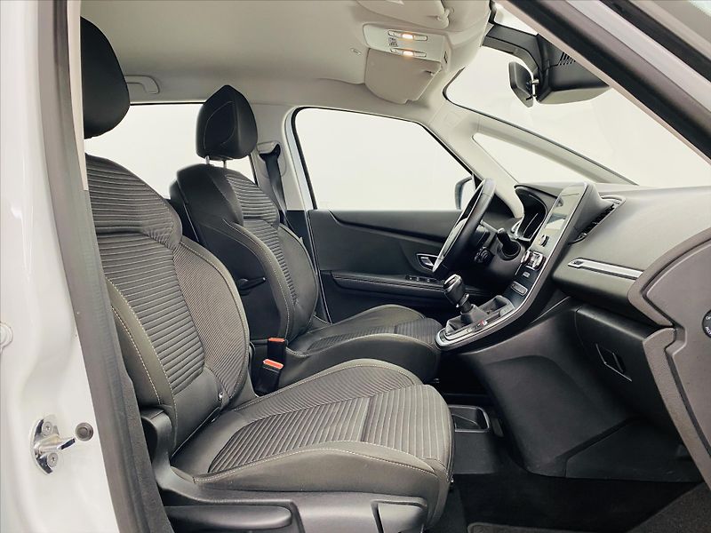 Renault Grand Scénic 1,2 Tce 97kW Intense  Scenic - fotka 8 z 25