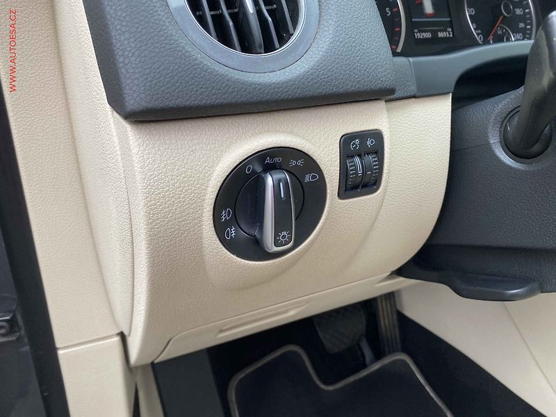 Volkswagen Tiguan (2014) 2.0TDi 4x4, Sport, DSG - fotka 15 z 17