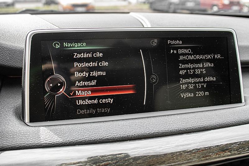 BMW X5 - fotka 22 z 42