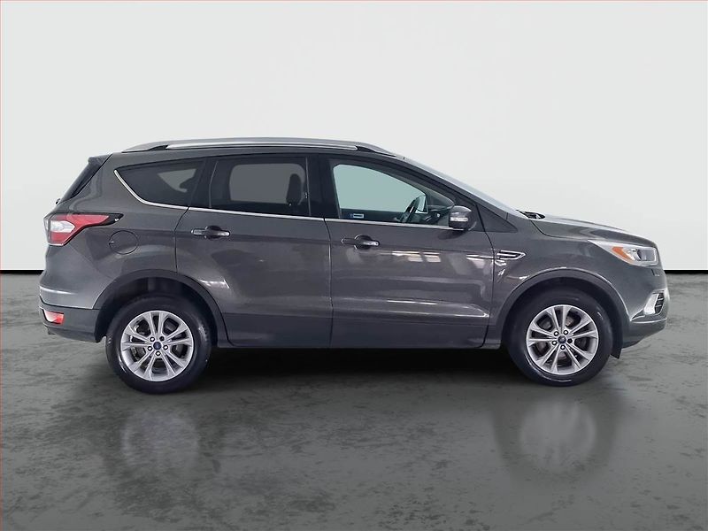Ford Kuga (2017) 1.5 TDCi, Tempomat - fotka 6 z 21