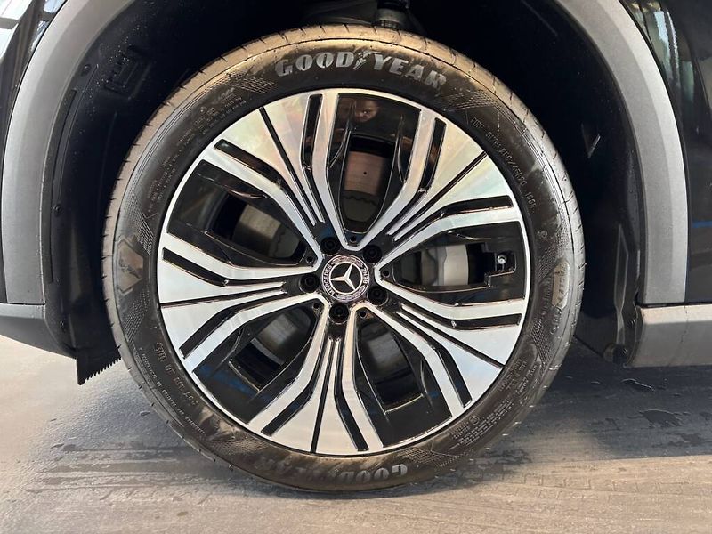 Mercedes-Benz EQE (2025) 350 4MATIC SUV - fotka 5 z 6