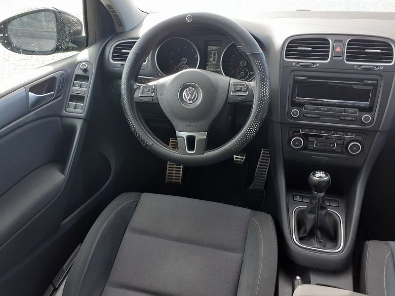 Volkswagen Golf (2011) VI 1.2 TSi - fotka 8 z 41