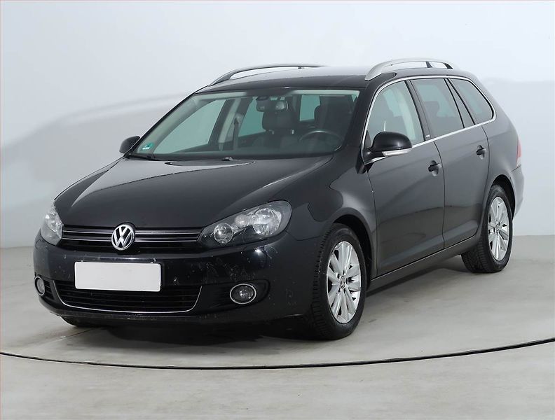 Volkswagen Golf (2011) 1.6 TDI, Tempomat - fotka 2 z 18