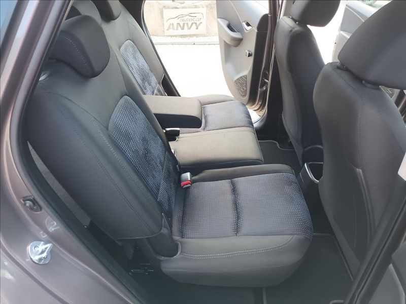 Hyundai ix20 1,4 CVVT,66KW,KLIMA,KOLA, - fotka 23 z 45