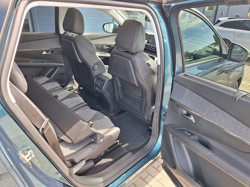 Peugeot 5008 (2018) ALLURE 1.5 BHDi 130 M6 - fotka 20 z 21