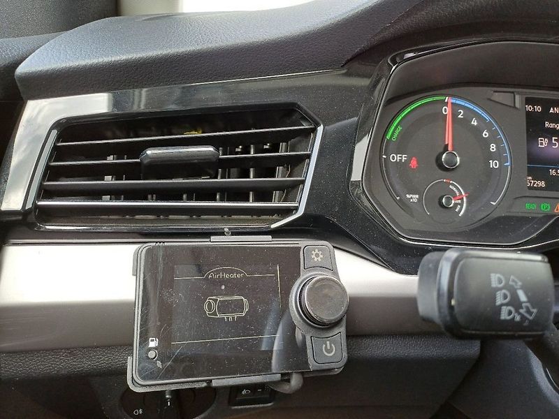 Volkswagen Bora elektromotor 100 kW - fotka 13 z 22