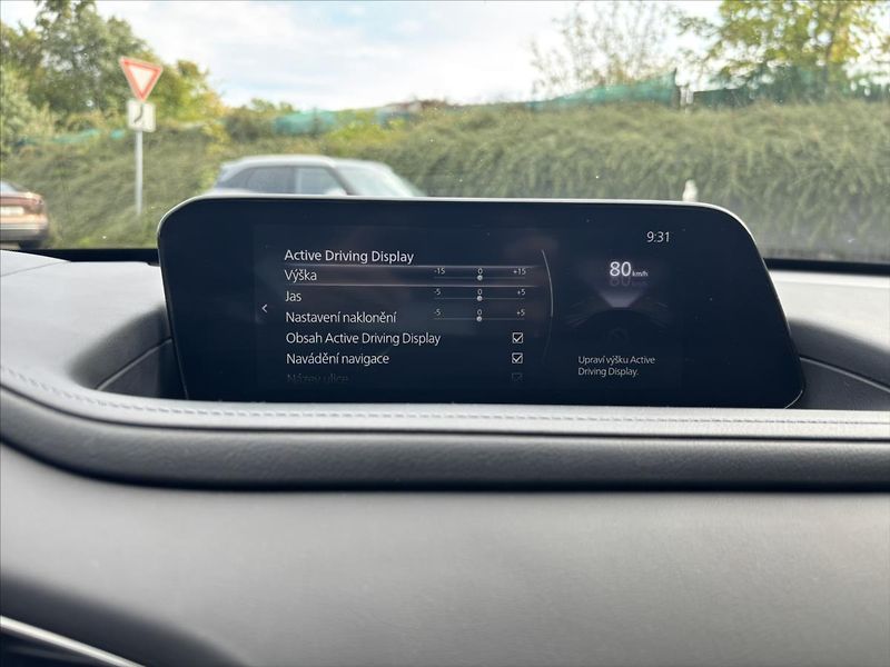Mazda CX-30 2,0 i 137kW AT GT Plus CARPLAY - fotka 25 z 47