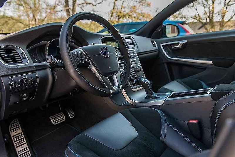Volvo S60 a V60 Polestar.