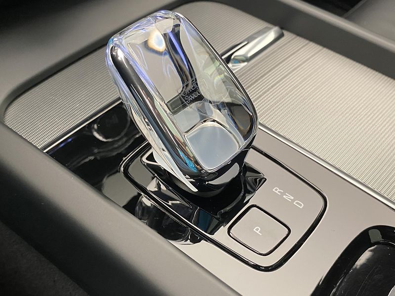 Volvo XC60 AWD POLESTAR AUT CZ 1.maj - fotka 28 z 65