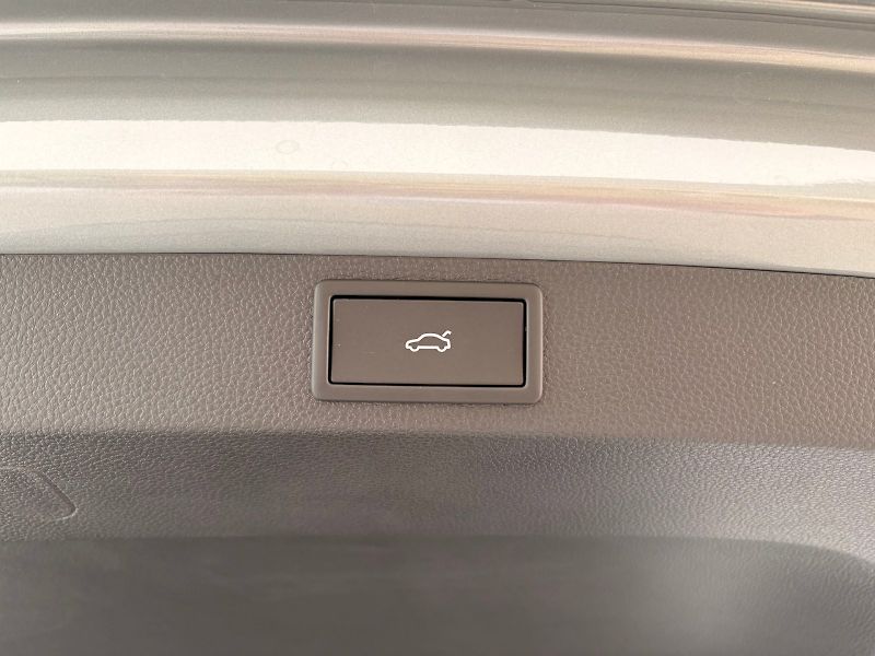 Škoda Karoq (2026) TSI 110 kW Top Selection - taž - fotka 28 z 29