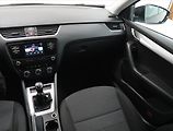 Škoda Octavia (2016) Ambition 2.0 TDI, Tempomat - náhled 8