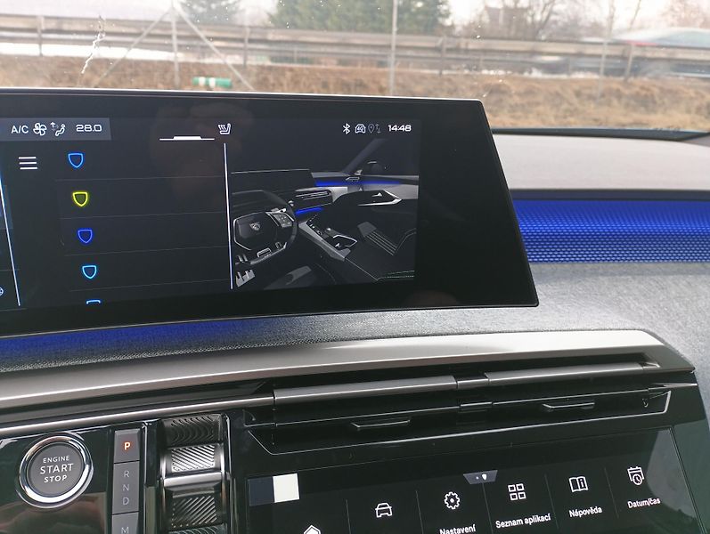 Peugeot 5008 (2026) GT Hybrid 145 e-DCS6 - fotka 12 z 19