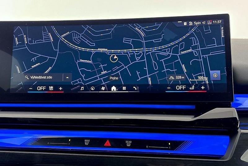 BMW Řada 5 540d xDrive Sedan - fotka 13 z 26
