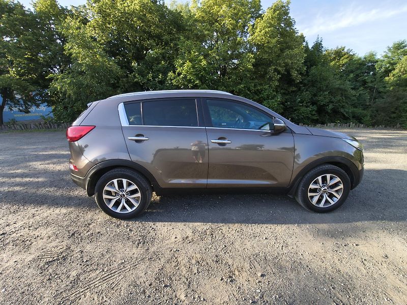 Kia Sportage (2015) - fotka 3 z 22
