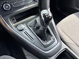 Ford Focus 1,6 Duratec Ti-VCT 77kW Trend - náhled 30