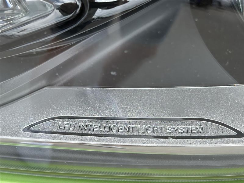 Mercedes-Benz Třídy V 2,2 250 CDi 4M,Led,Navi,Kamera - fotka 40 z 44