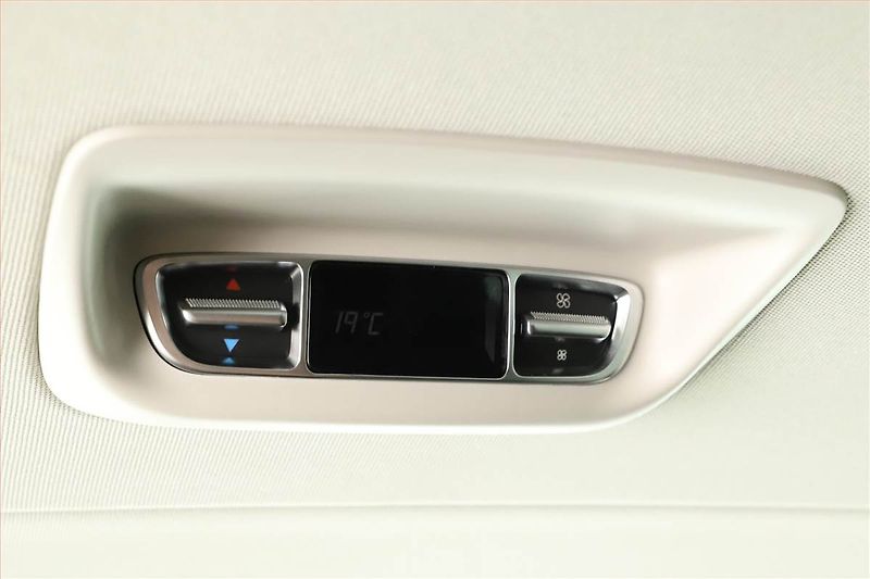 Mercedes-Benz Třídy V (2025) 220 d 4MATIC - fotka 18 z 20