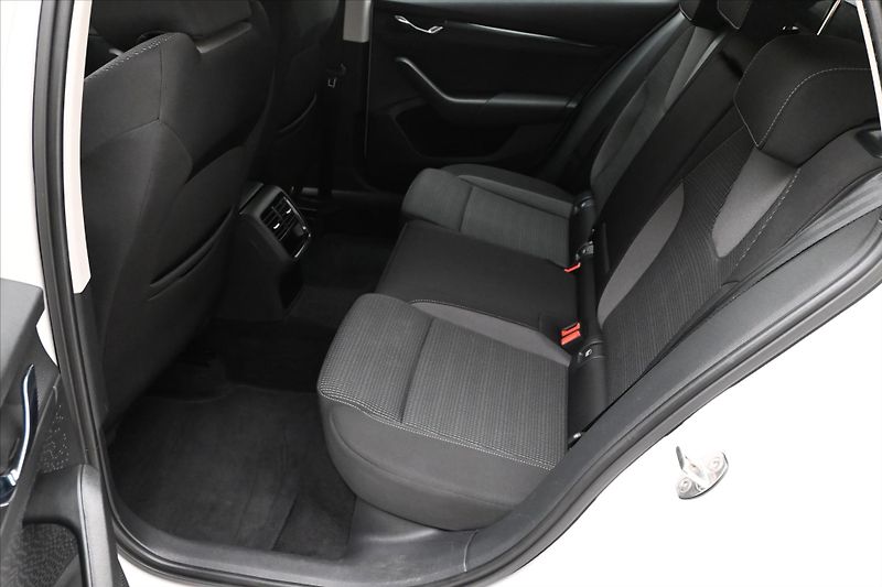 Škoda Octavia 1,4 TSI iV 110 kW DSG Ambition - fotka 14 z 30