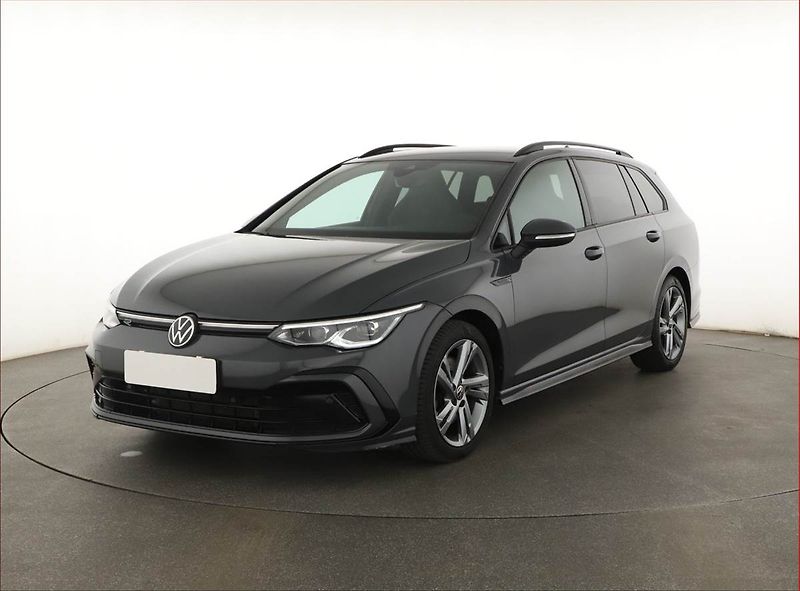 Volkswagen Golf (2022) R-Line 2.0 TDI, Kůže, Navi - fotka 2 z 22